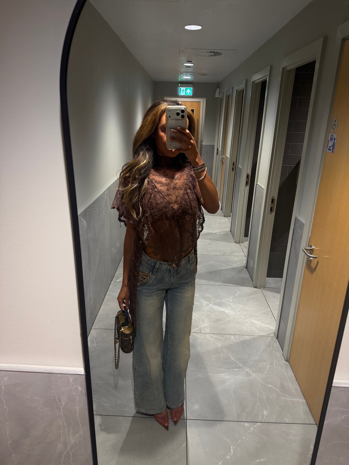 FLORA Lace Top